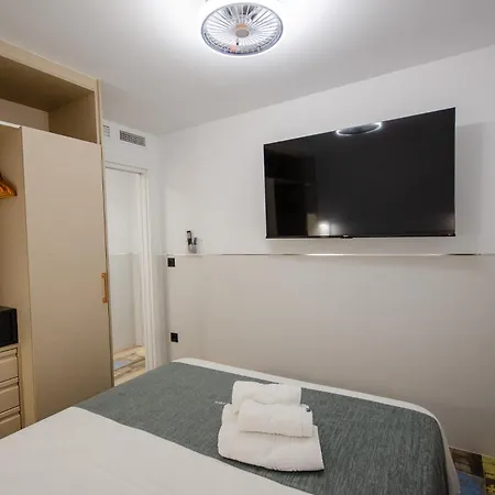 Apartment Emalco 1-8 Centro *