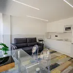 Emalco 1-8 Centro Apartmán *